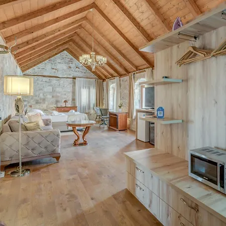 Emperor - Beyond Timeless Appartement *