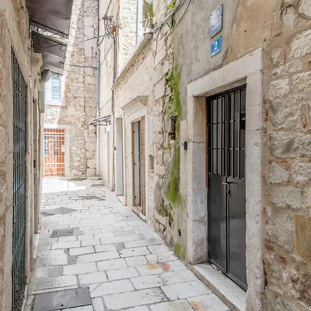 Emperor - Beyond Timeless Appartement Split