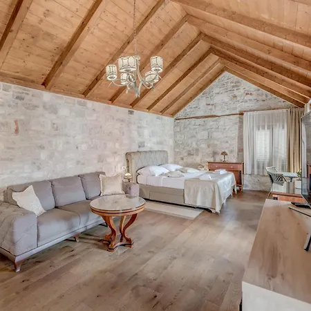 Emperor - Beyond Timeless * Split