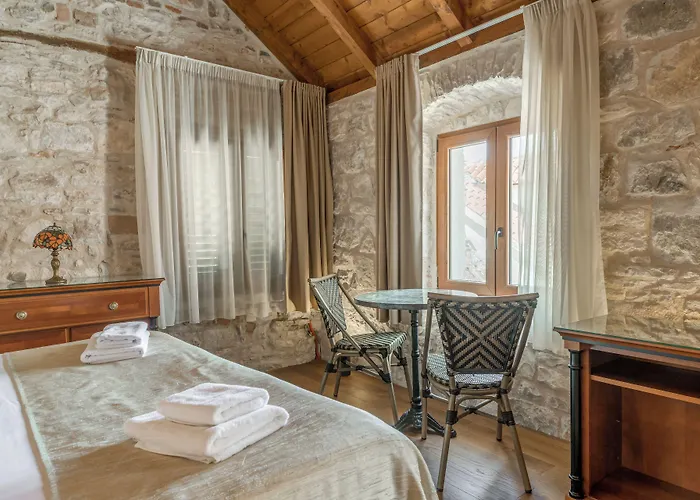 Emperor - Beyond Timeless Appartement Split